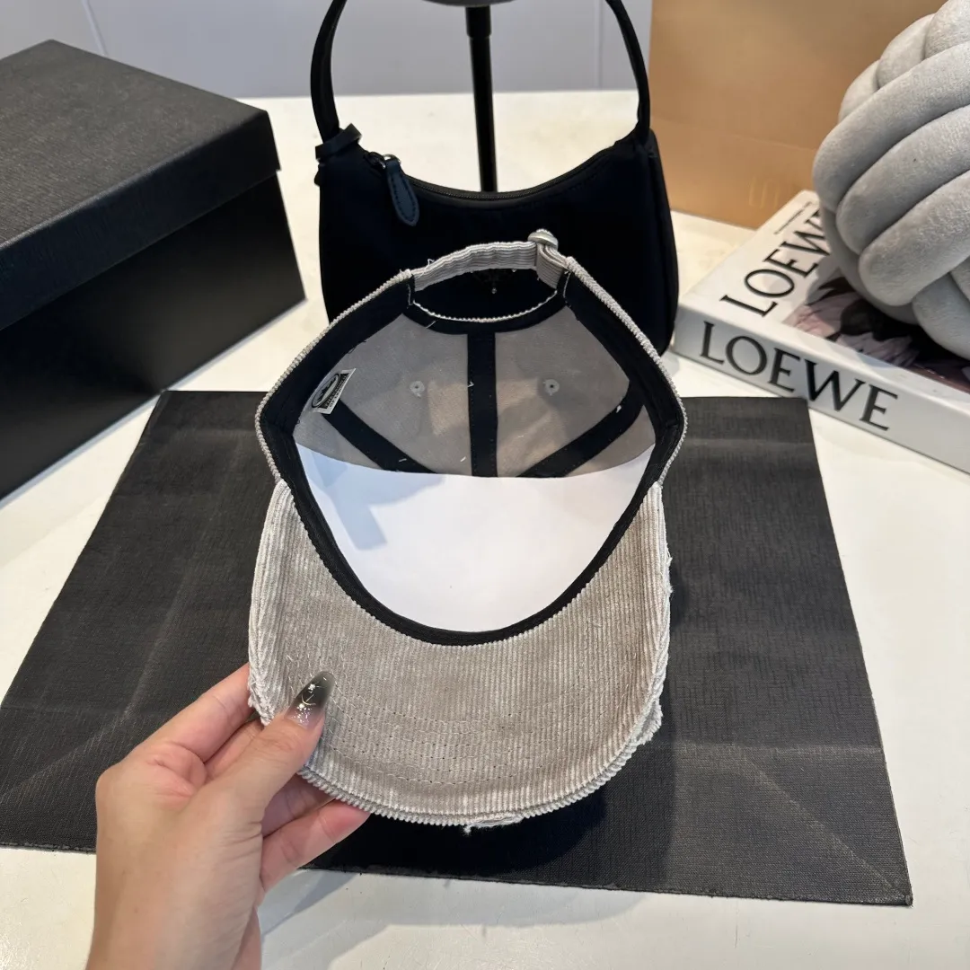 P50 Chrome Hearts 💓Early spring Korean style fashion retro distressed hole hat worn design versatile baseball cap peaked cap